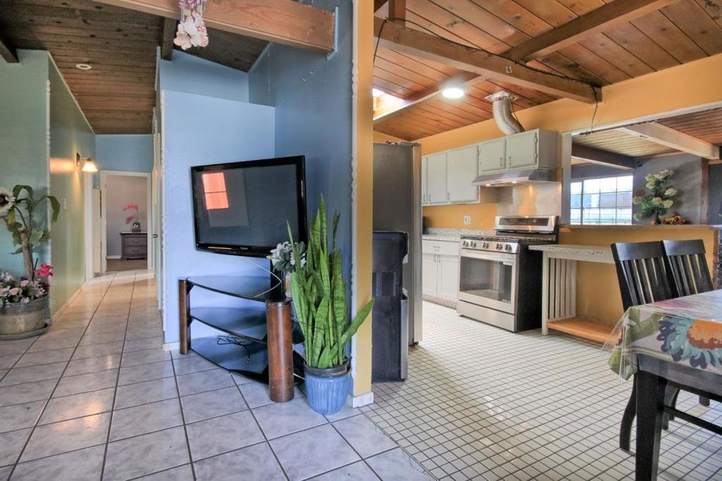 House in Salinas, California, United States 5 - 17940176