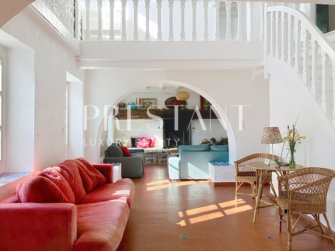 House in Saint-Laurent-de-Gosse, Nouvelle-Aquitaine, France 1 - 15396651