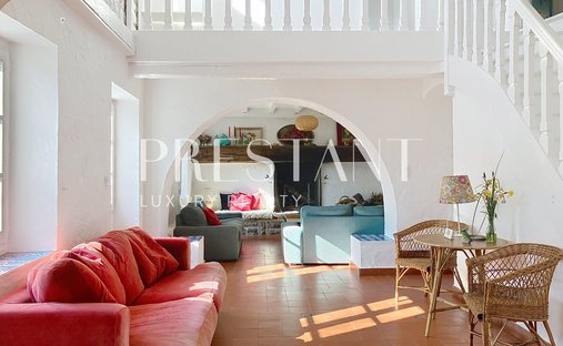 House in Saint-Laurent-de-Gosse, Nouvelle-Aquitaine, France 1