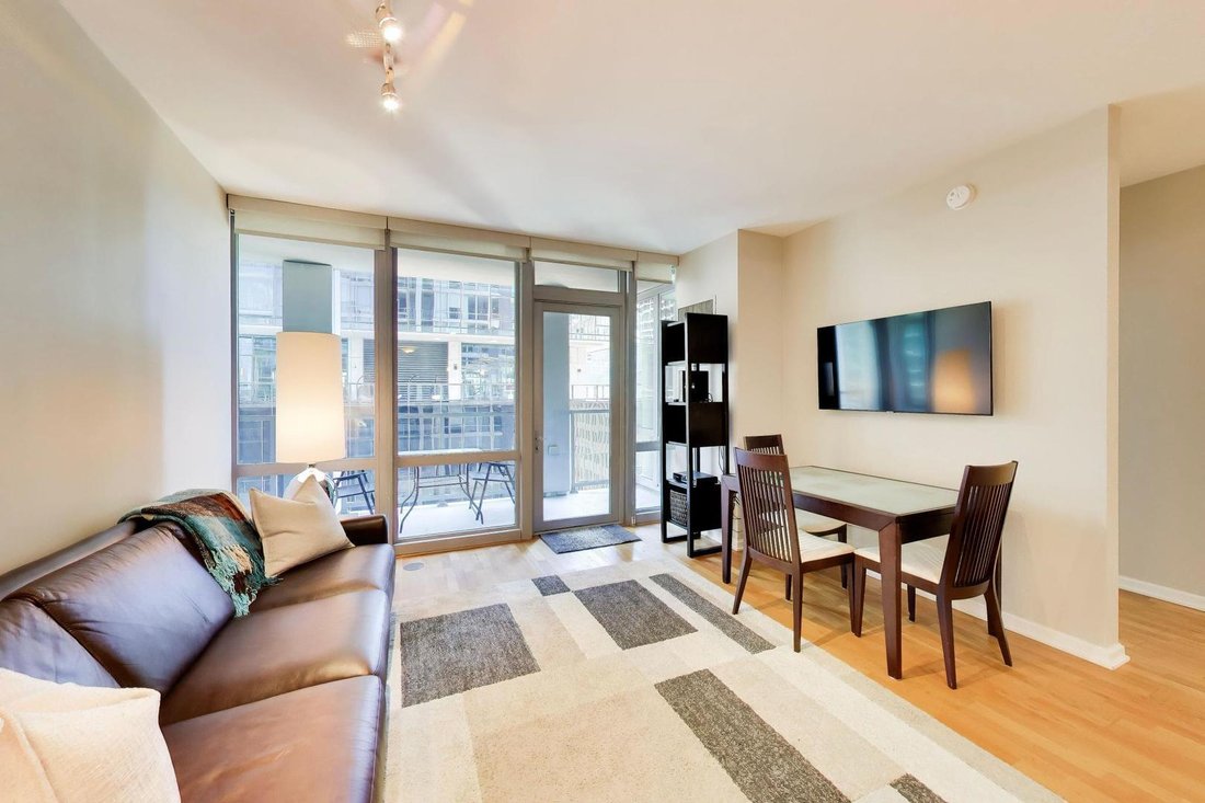 Condo in Chicago, Illinois, United States 4 - 18097260