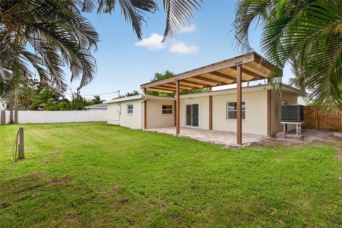 House in St. Petersburg, Florida, United States 3 - 18092331