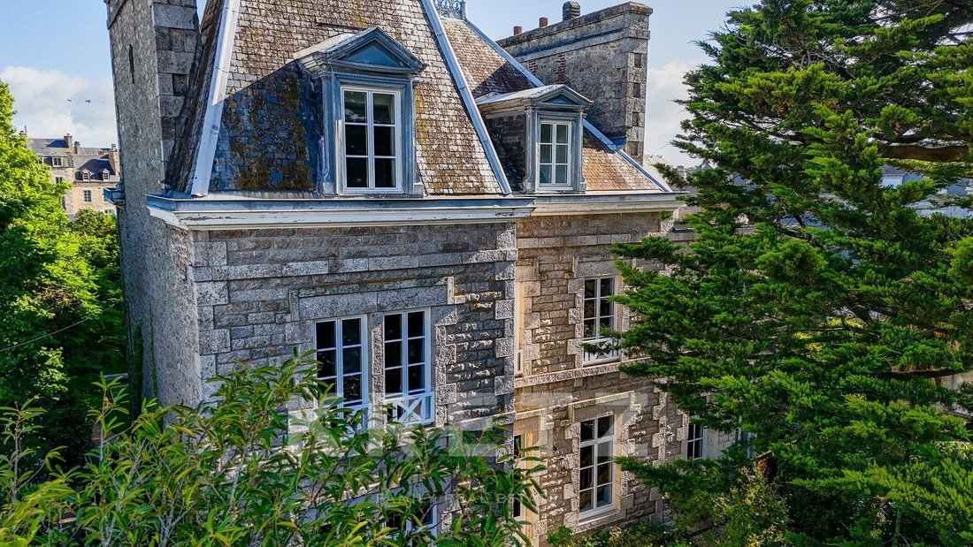 House in Dinan, Brittany, France 4 - 18093776