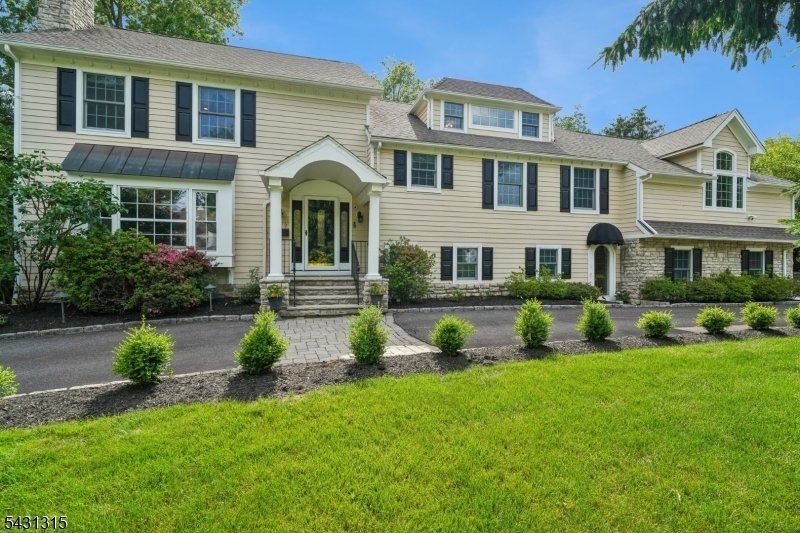 House in Millburn, New Jersey, United States 1 - 18097565