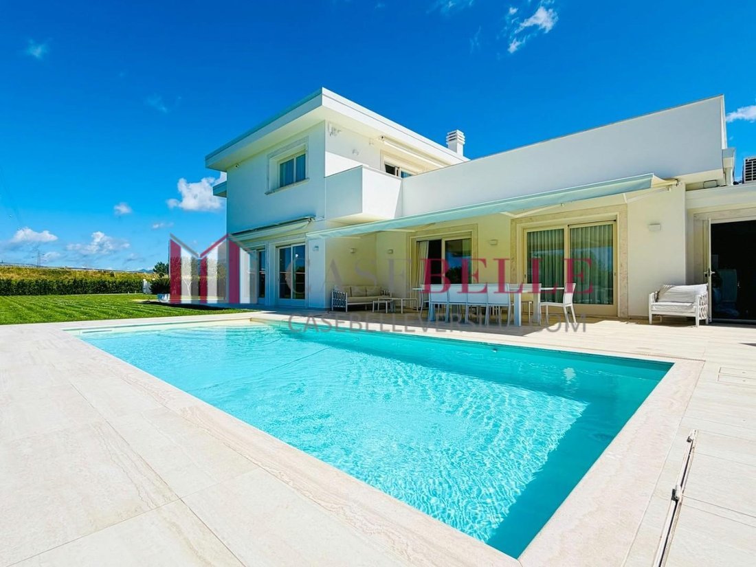 Villa in Fiumetto, Pietrasanta, Italy 1 - 18095756