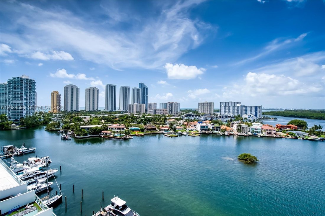 Eigentumswohnung in Sunny Isles Beach, Florida, Vereinigte Staaten 1 - 17999551