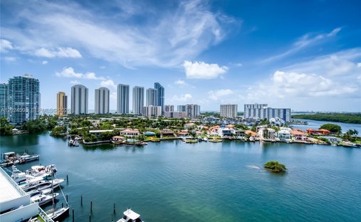 Condo in Sunny Isles Beach, Florida, United States 1