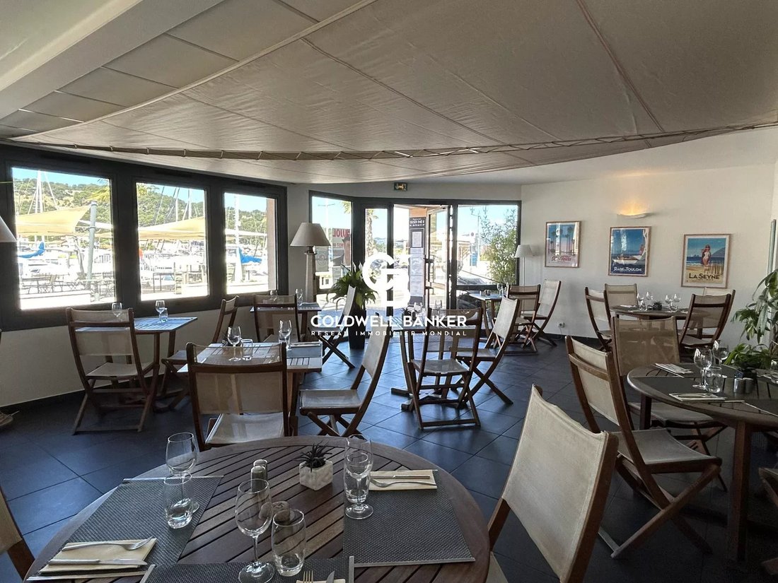 Village, Saint-Mandrier-sur-Mer, France 5 - 15808700
