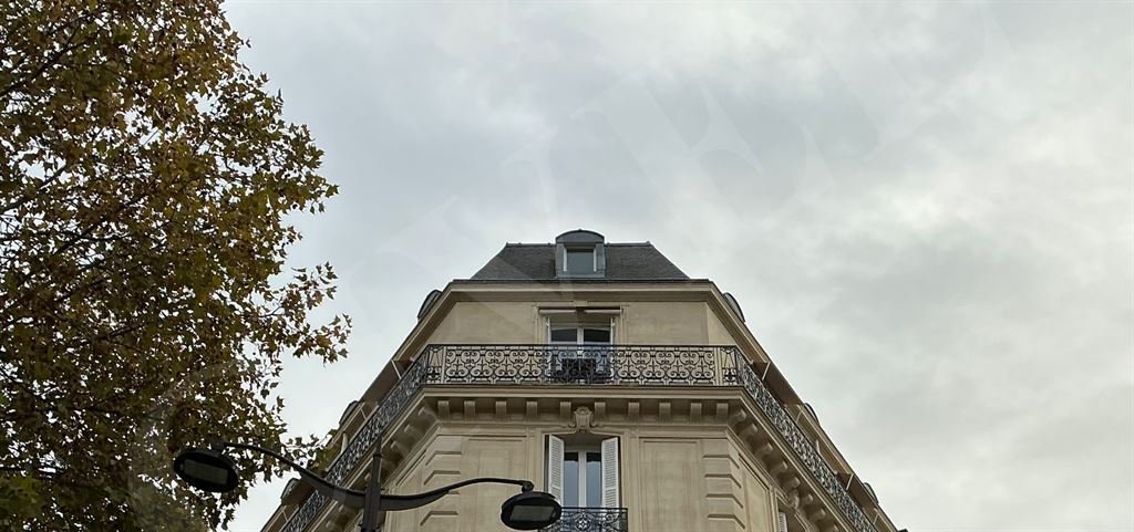 Apartment in Triangle d'Or, Paris 8e Arrondissement, Paris 1 - 18092494