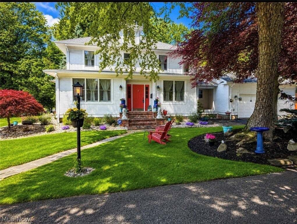 House in Youngstown, Ohio, United States 1 - 18096287