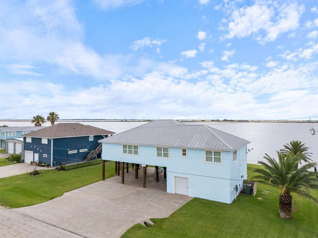 House in Palacios, Texas, United States 1 - 18103214