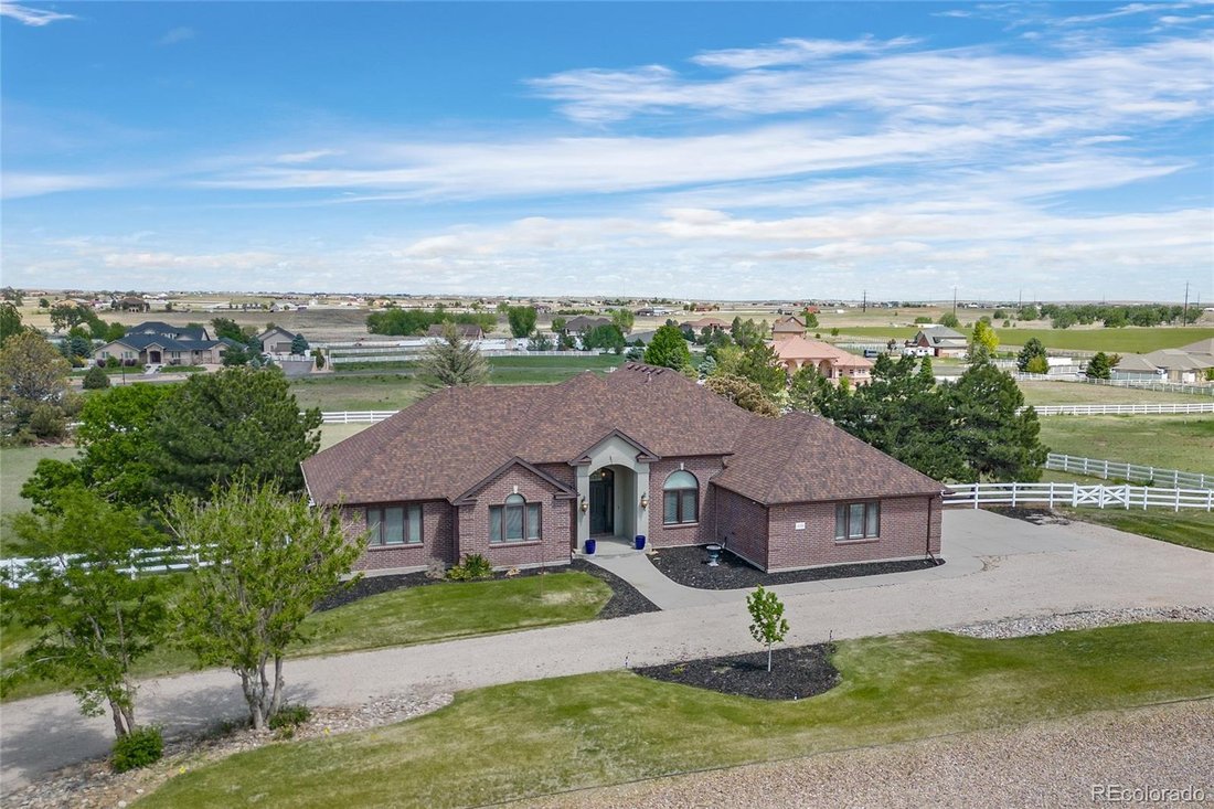 House in Lochbuie, Colorado, United States 1 - 18091139