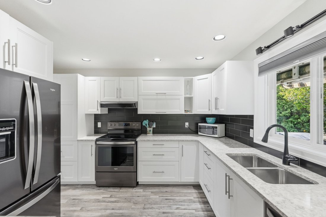 House in Oliver, British Columbia, Canada 3 - 18096384