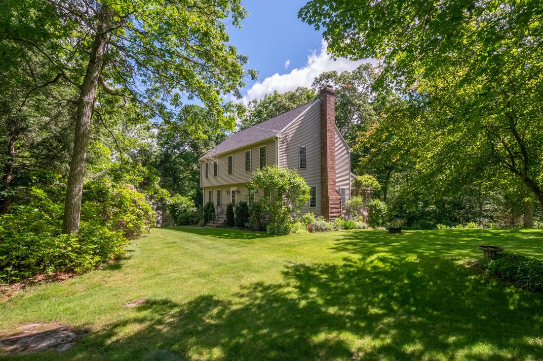 House in Clinton, Connecticut, United States 2 - 18090990