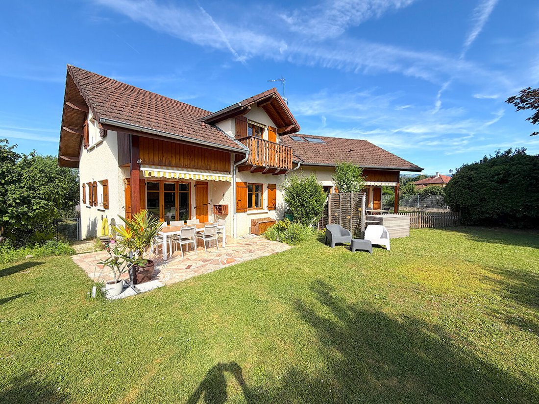 Villa in Viry, Auvergne-Rhône-Alpes, France 1 - 18094049