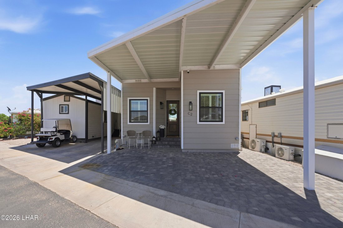 Lake Havasu City, Arizona, United States 1 - 18102380