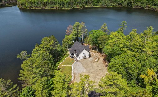 House in Bouchette, Quebec, Canada 1