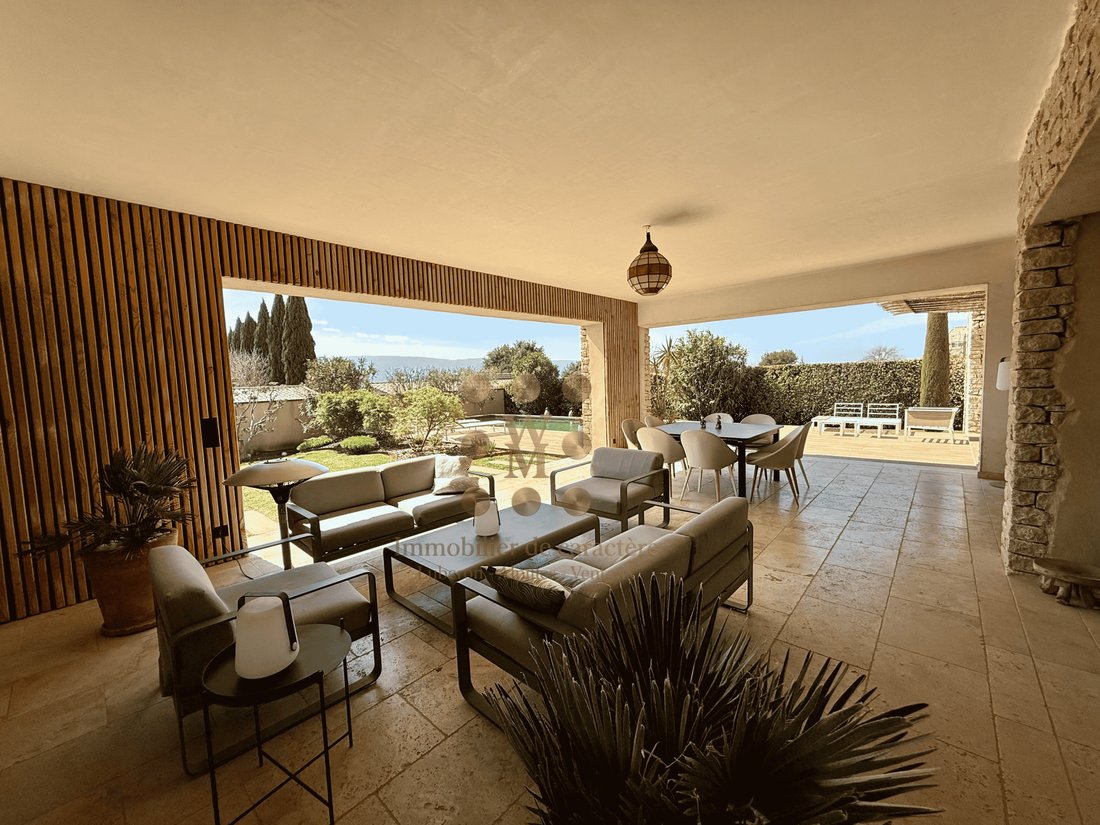 House in Gordes, Provence-Alpes-Côte d'Azur, France 4 - 18096493