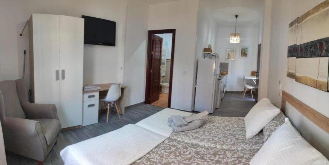 Villa in Salteras, Andalusia, Spain 4 - 18098655
