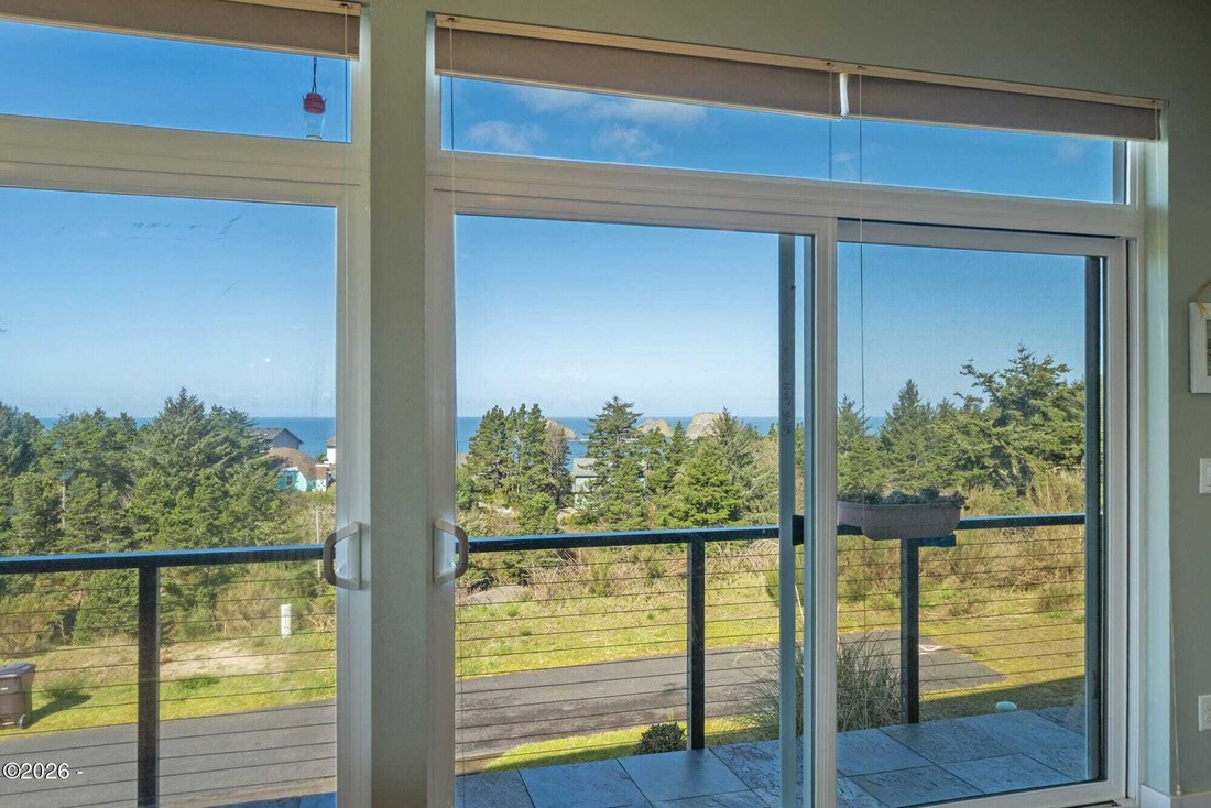 House in Tillamook, Oregon, United States 4 - 18095786