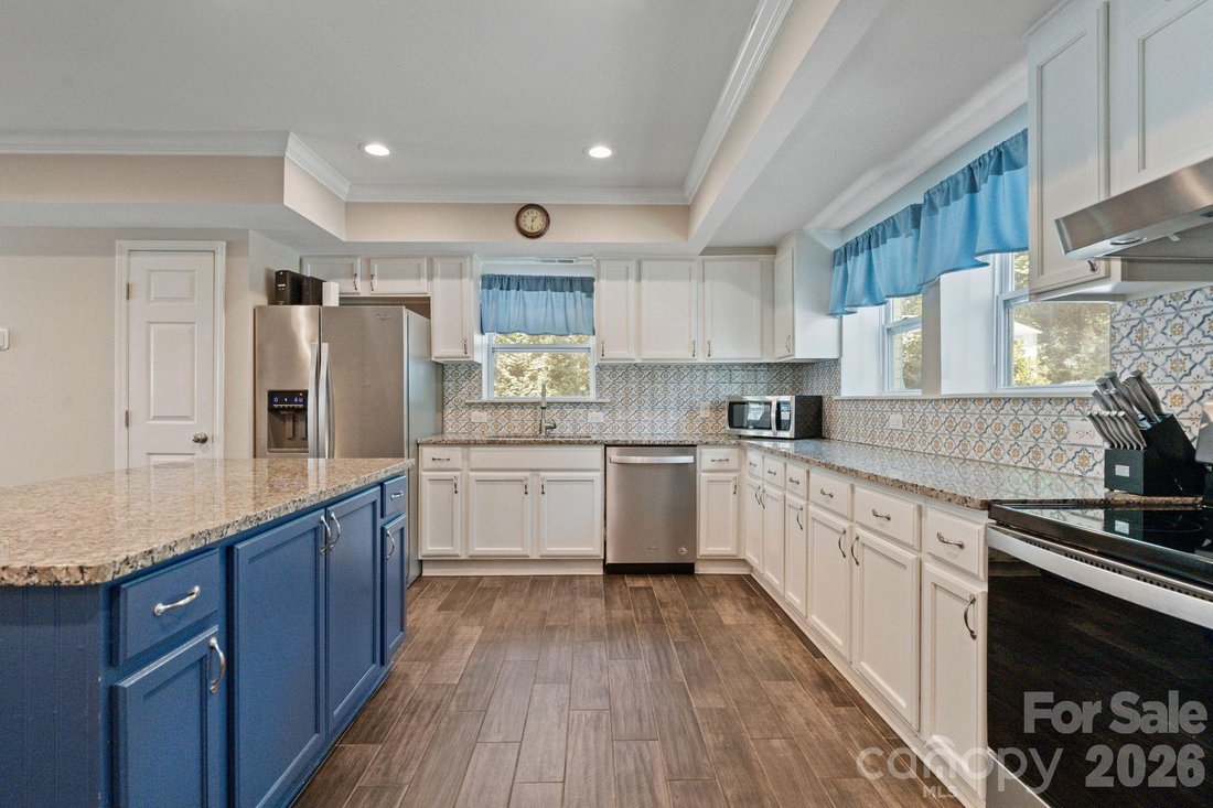 House in Mooresville, North Carolina, United States 5 - 18099220