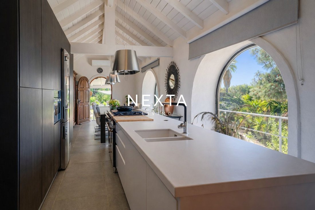 Villa in Los Cristianos, Canary Islands, Spain 3 - 18091367