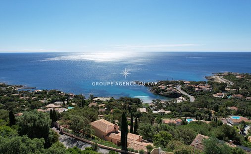 Villa in Les Issambres, Roquebrune-sur-Argens, France 1
