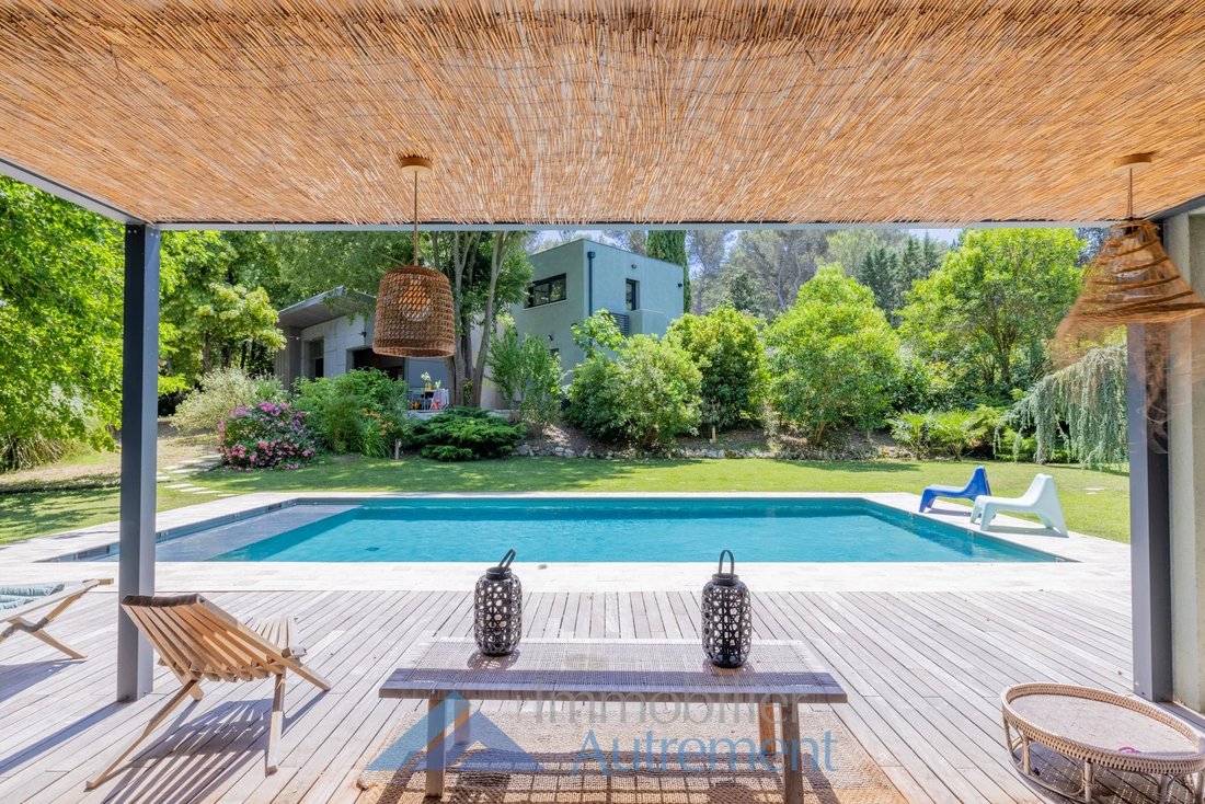 Estate in Grand Sud- Aix la Duranne, Aix-en-Provence, France 2 - 18101615