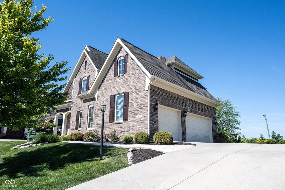 House in Westfield, Indiana, United States 4 - 18095907