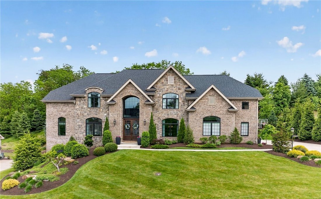 House in Upper Saint Clair, Pennsylvania, United States 1 - 18102890