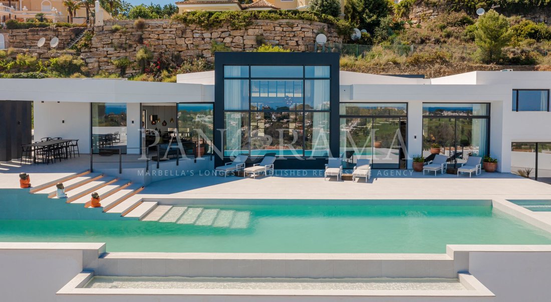 Villa in El Paraíso, Benahavis, Spain 4 - 18093499