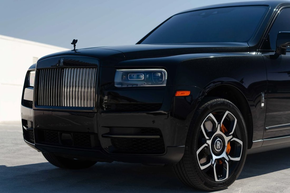 Suv in Riverside, CA, United States 4 - 15071903