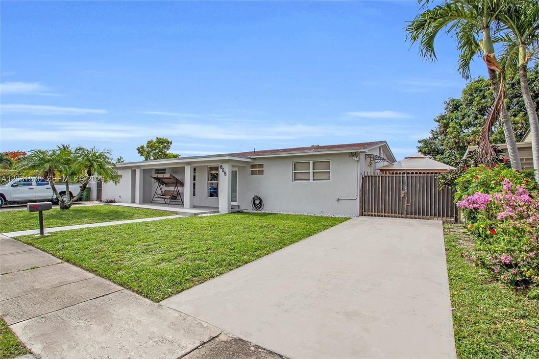 House in Miami Lakes, Florida, United States 2 - 18098625