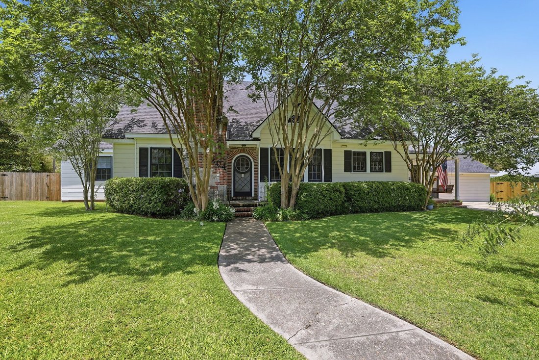 Hammond, Louisiana, United States 1 - 18090684