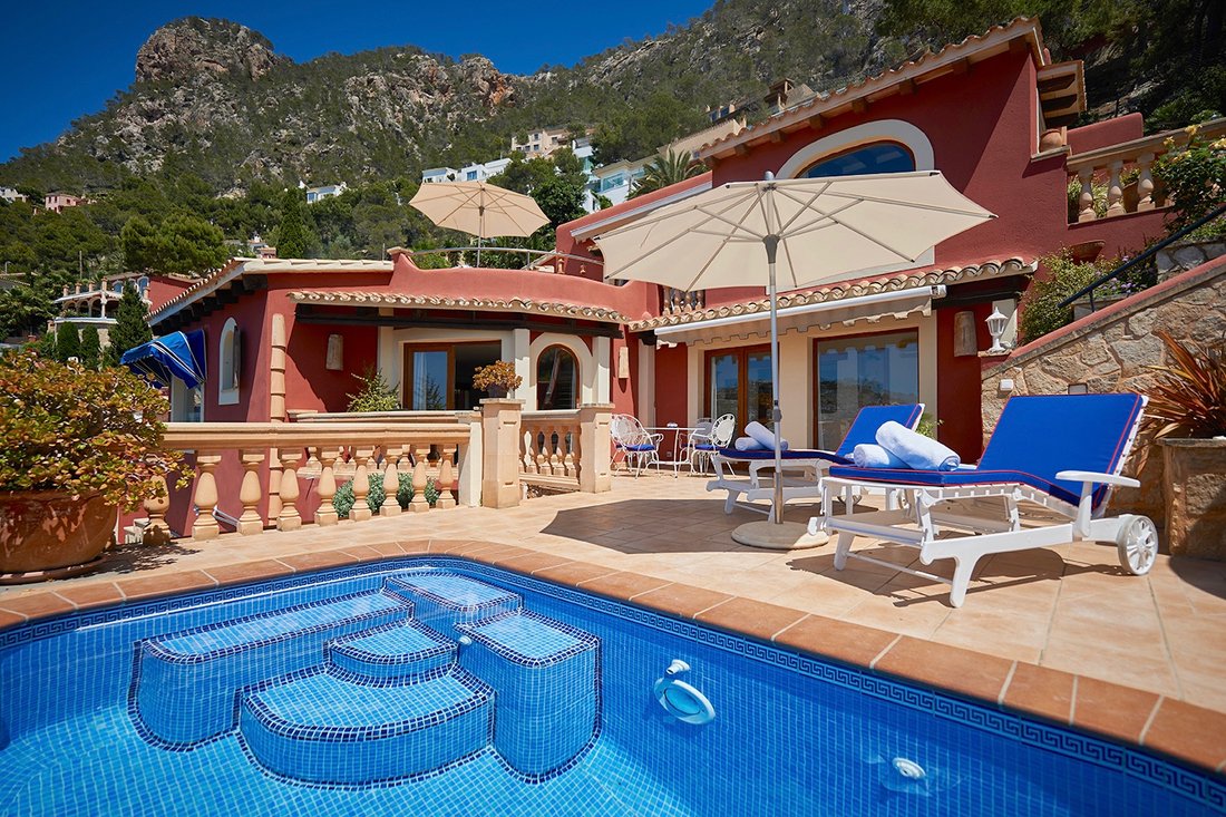 Villa in Port d'Andratx, Andratx, Balearic Islands 2 - 18093239