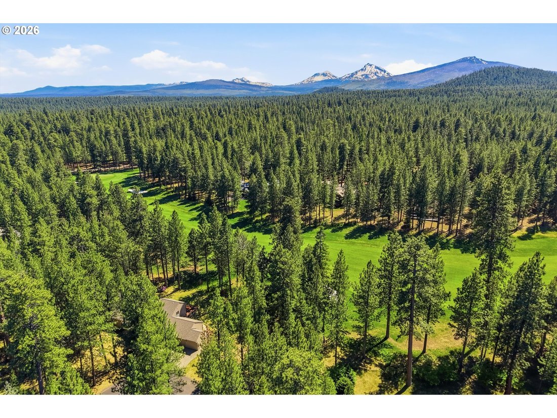 House in Sisters, Oregon, United States 2 - 18102877
