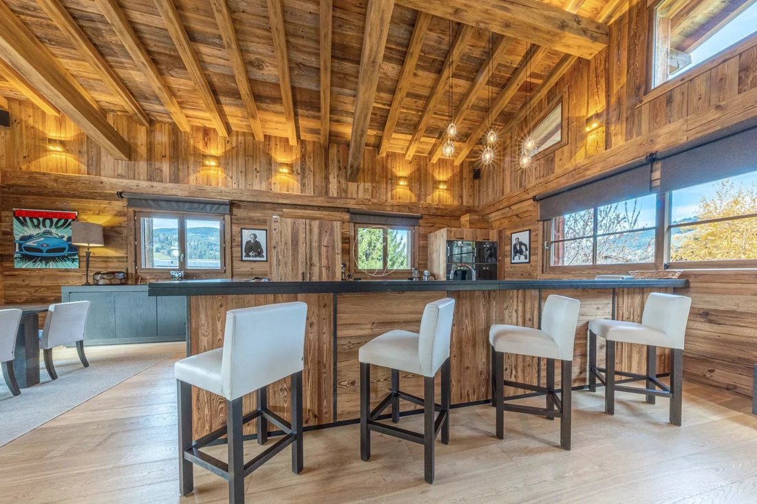 Chalet in Megève, Auvergne-Rhône-Alpes, France 5 - 18085240