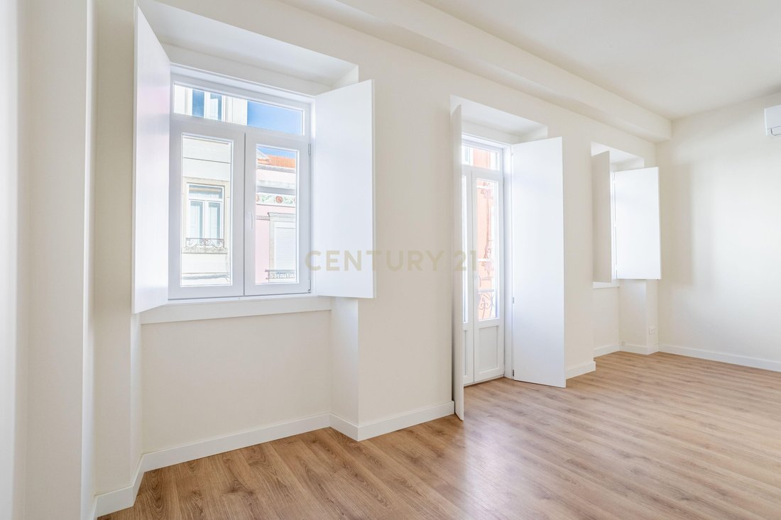 Apartment in Campolide, Lisbon, Portugal 2 - 17352560
