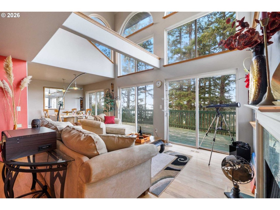 House in Tillamook, Oregon, United States 5 - 18095123