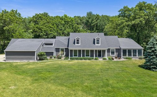 House in Wisconsin Dells, Wisconsin, United States 1