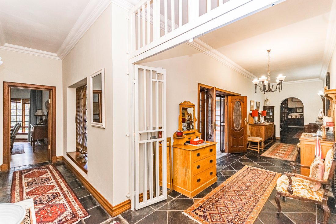 House in Centurion Central, Gauteng, South Africa 4 - 18094083