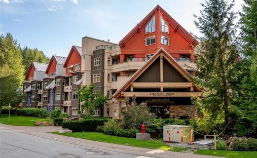 Condo in Whistler, British Columbia, Canada 1