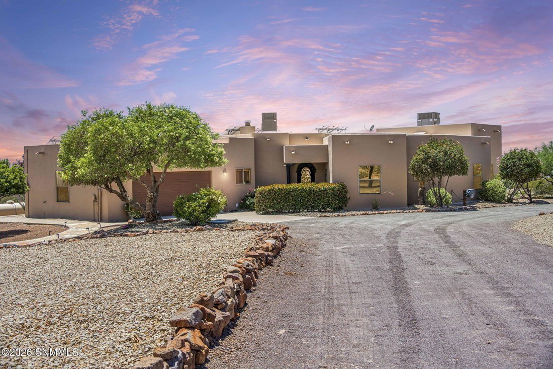 House in Las Cruces, New Mexico, United States 1 - 18094096