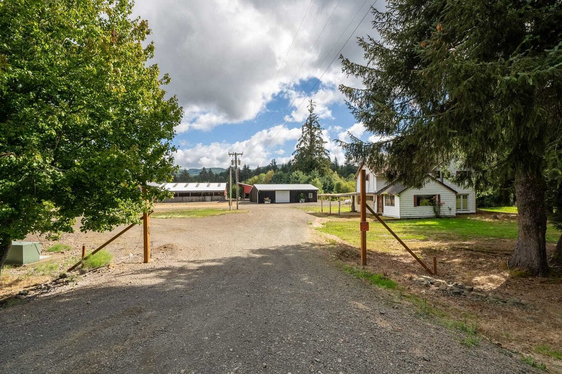 Tillamook, Oregon, United States 4 - 18095993