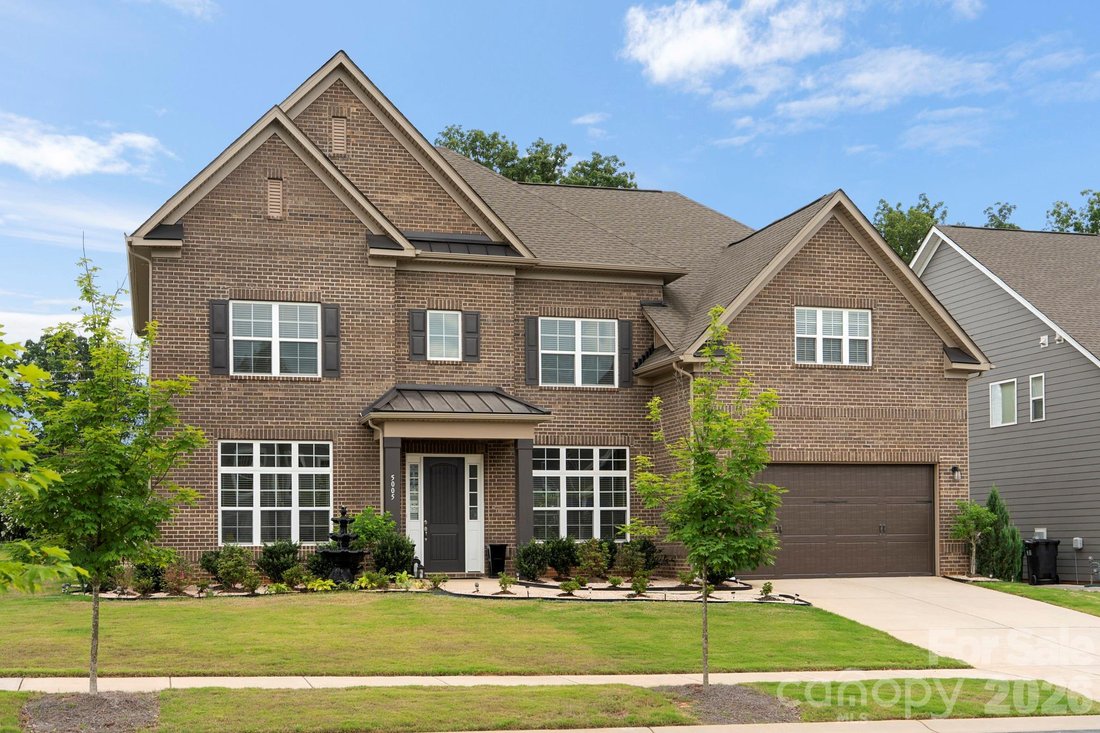 House in Matthews, North Carolina, United States 1 - 18090875