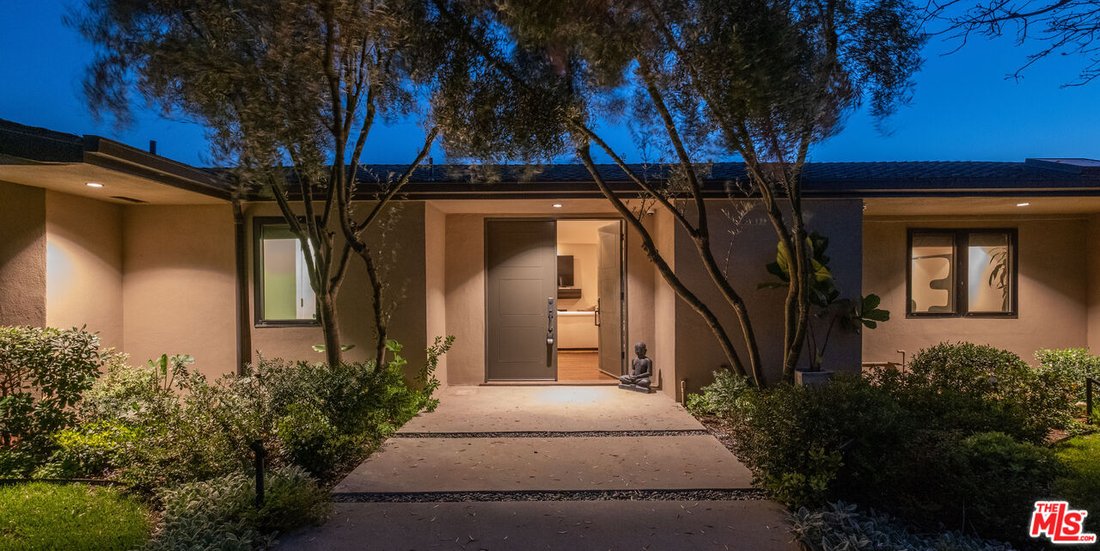 House in Los Angeles, California, United States 4 - 18099241