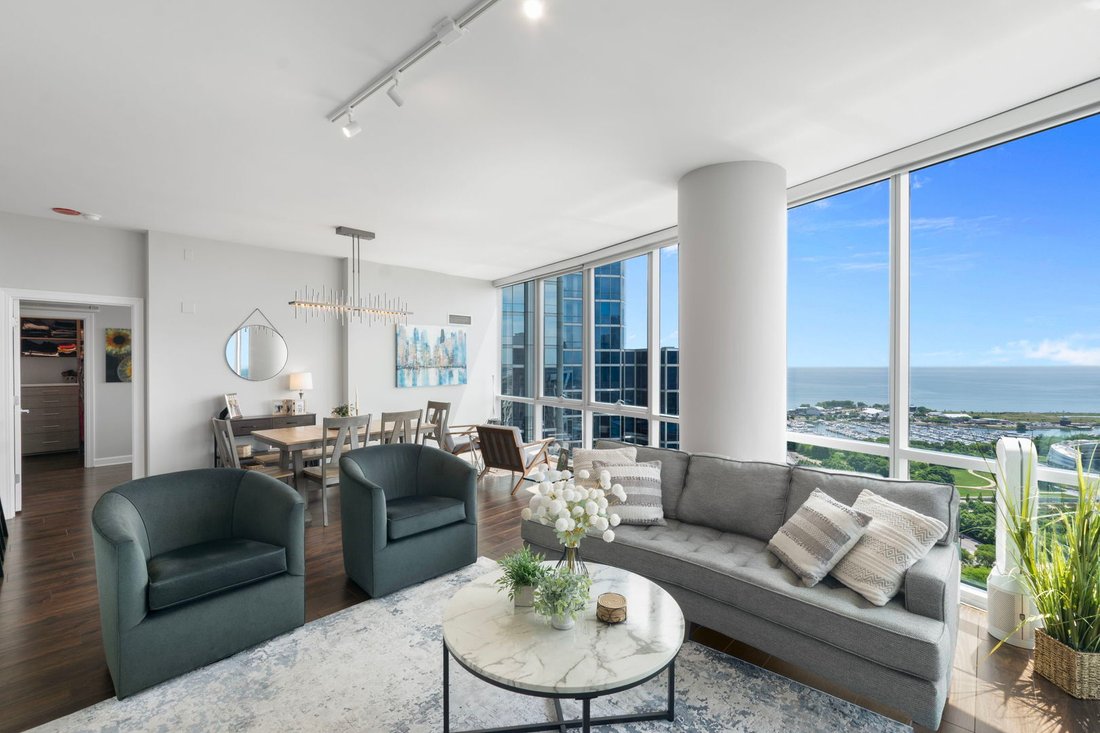 Condo in Chicago, Illinois, United States 4 - 18095355
