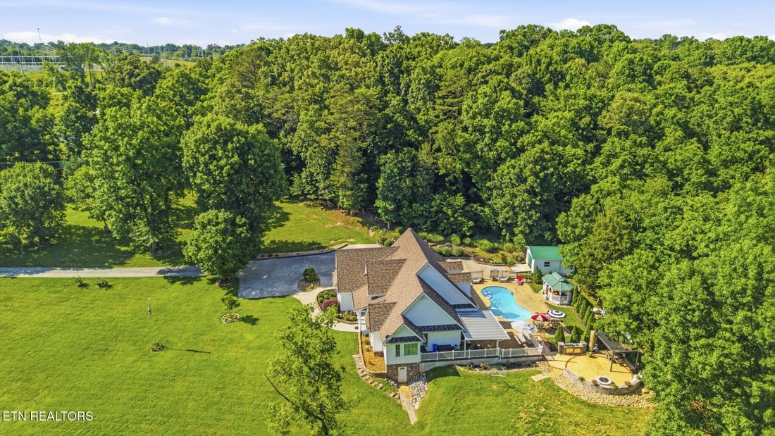 House in Strawberry Plains, Tennessee, United States 5 - 18104881
