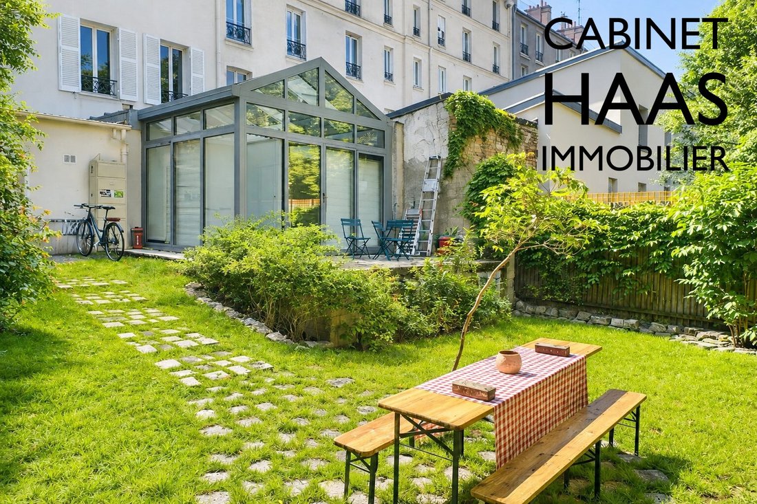 Apartment in Pantin, Ile-de-France, France 1 - 17463236