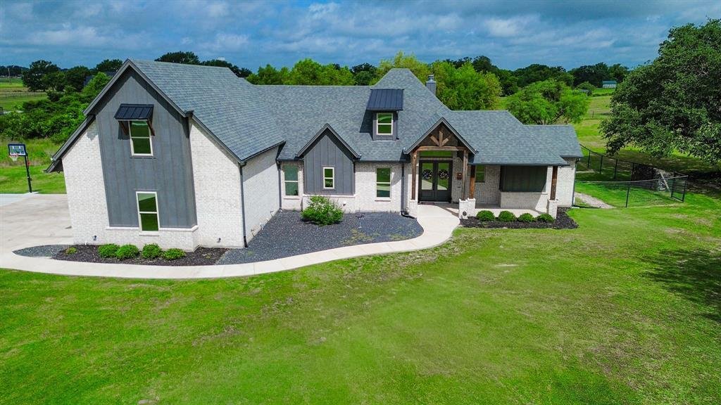 House in Springtown, Texas, United States 1 - 18100971