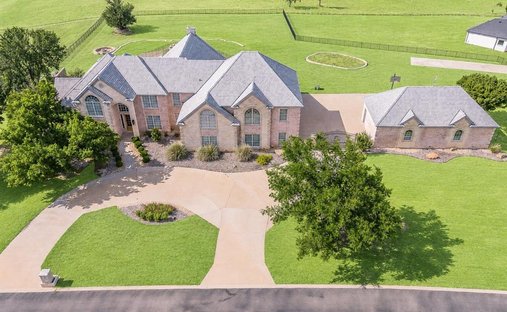 House in Weatherford, Texas, United States 1